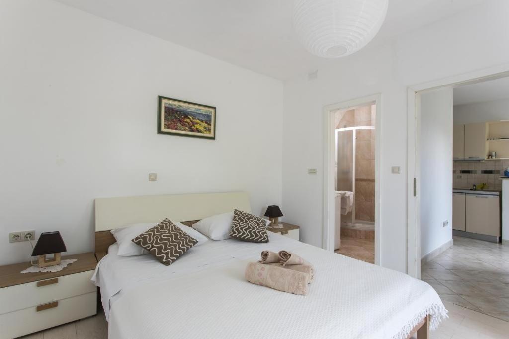 Donje Celo Apartments Maria מראה חיצוני תמונה