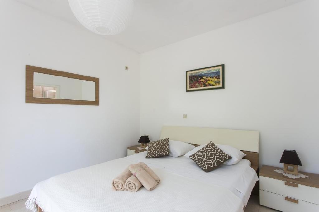 Donje Celo Apartments Maria מראה חיצוני תמונה