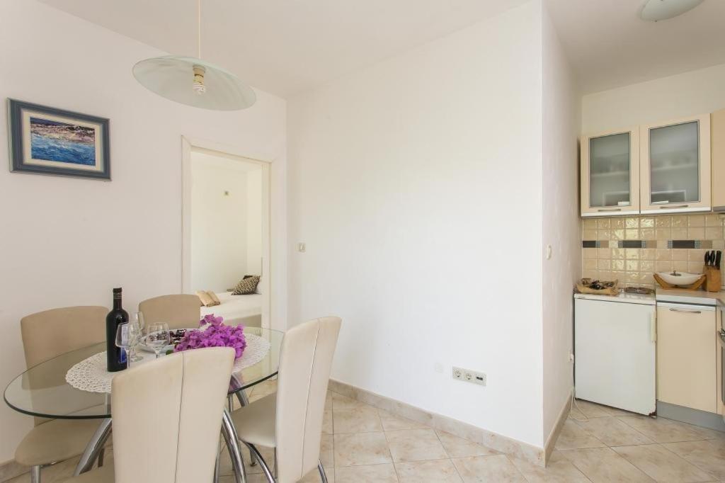 Donje Celo Apartments Maria מראה חיצוני תמונה
