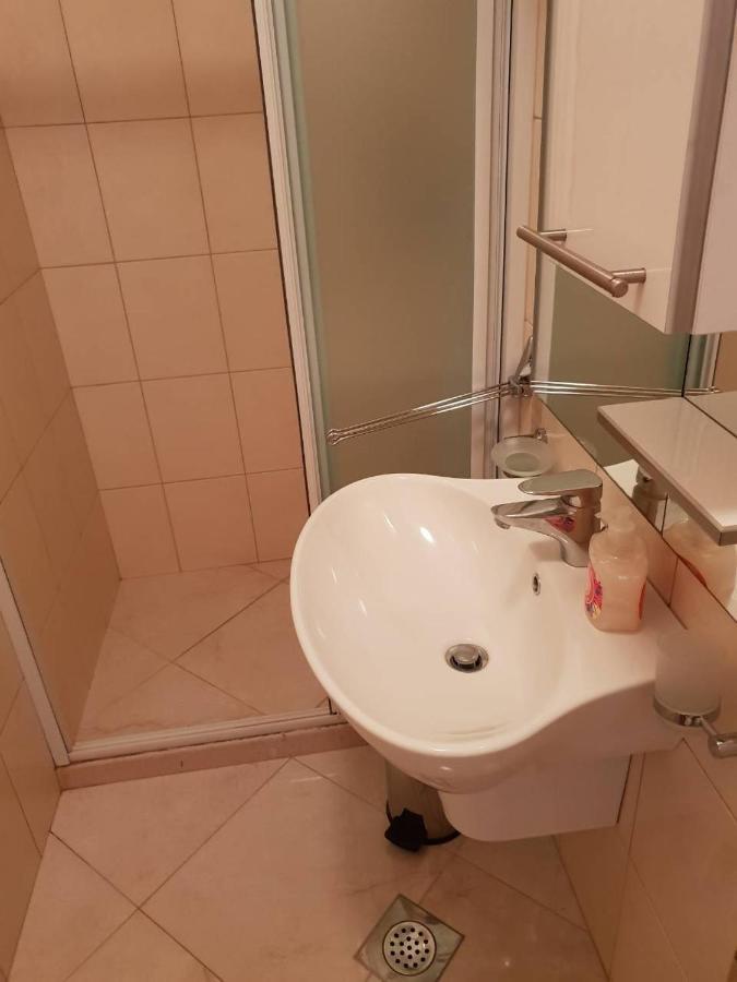 Donje Celo Apartments Maria מראה חיצוני תמונה