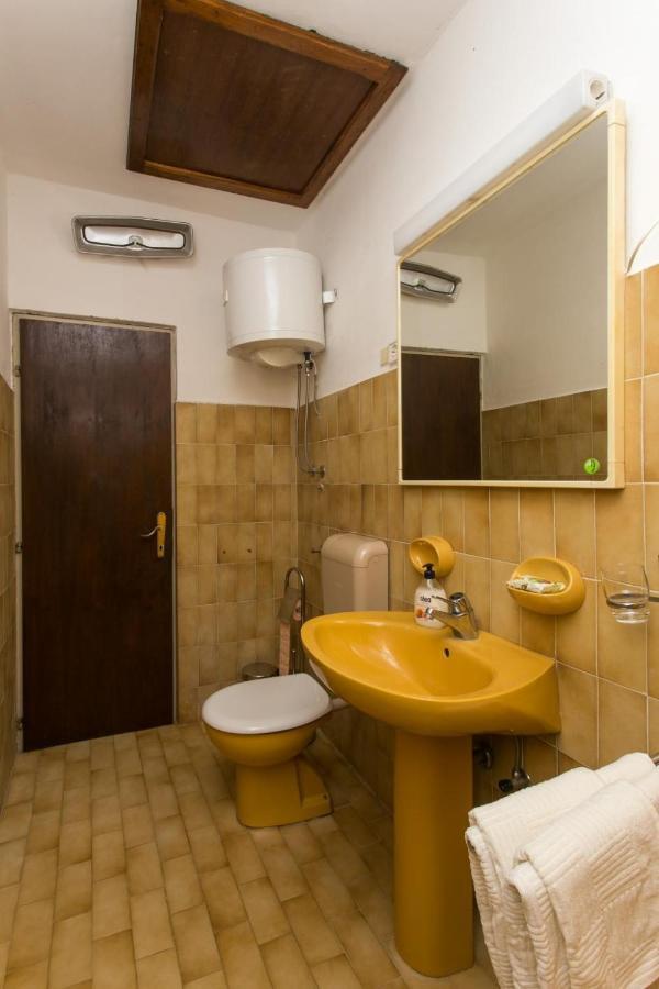 Donje Celo Apartments Maria מראה חיצוני תמונה